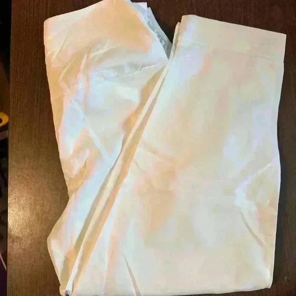 Bow Pants. White. Zip Closure. Fun Buckle Detail. Cuff Detail. SZ L. SHEIN. - Picture 8 of 8